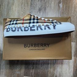 Shoes Burberry