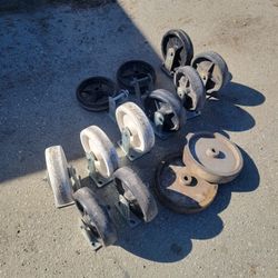 Selling Heavy Duty Casters Pretty Cheap! Price Is OBO
