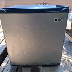 Used RCA Mini Fridge 