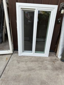 Double pain retrofit window