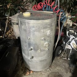 Semi gas tank