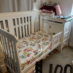 Baby Crib, Walker, 