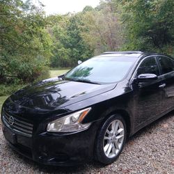 2010 Nissan Maxima