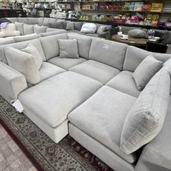 Big Sectional 6-piece Sofa With Ottoman