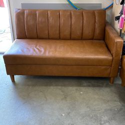 Sectional sofa