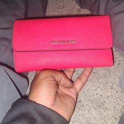 Mk Woman Wallet For Cheap