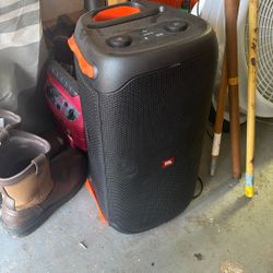 JBL Party box 
