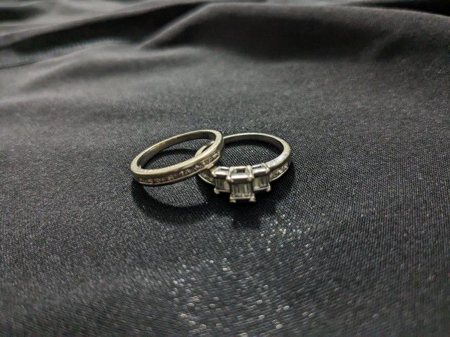 2 Band White Gold Wedding Ring Set 