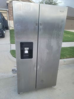 Whirlpool  refrigerator