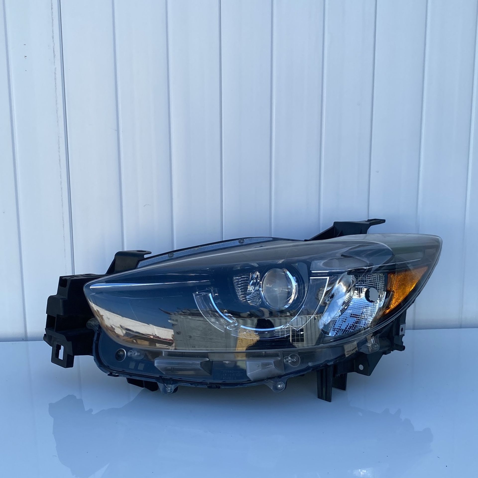 2013 2014 2015 2016 MAZDA CX-5 HID Adaptive Headlight Left Driver Side OEM