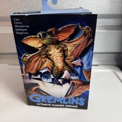 NECA Gremlins Ultimate Flasher Gremlin Boxed Action Figure with Accessories