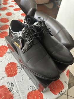 Dress Shoes Size 11