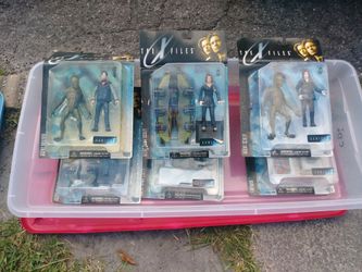 X files Figure Collection