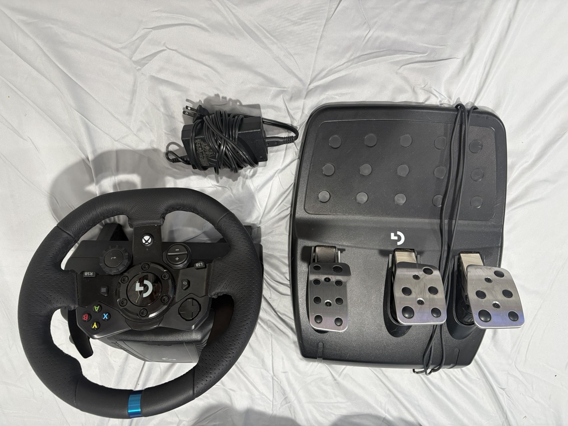 Logitech 2025 Steering Wheel