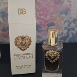 Dolce & Gabbana Perfume