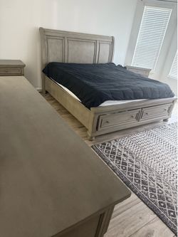 California king bedroom set with mattress