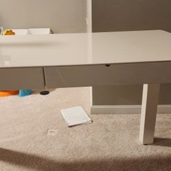 White Office  Desk 
