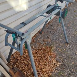 Universal Miter Saw Stand 