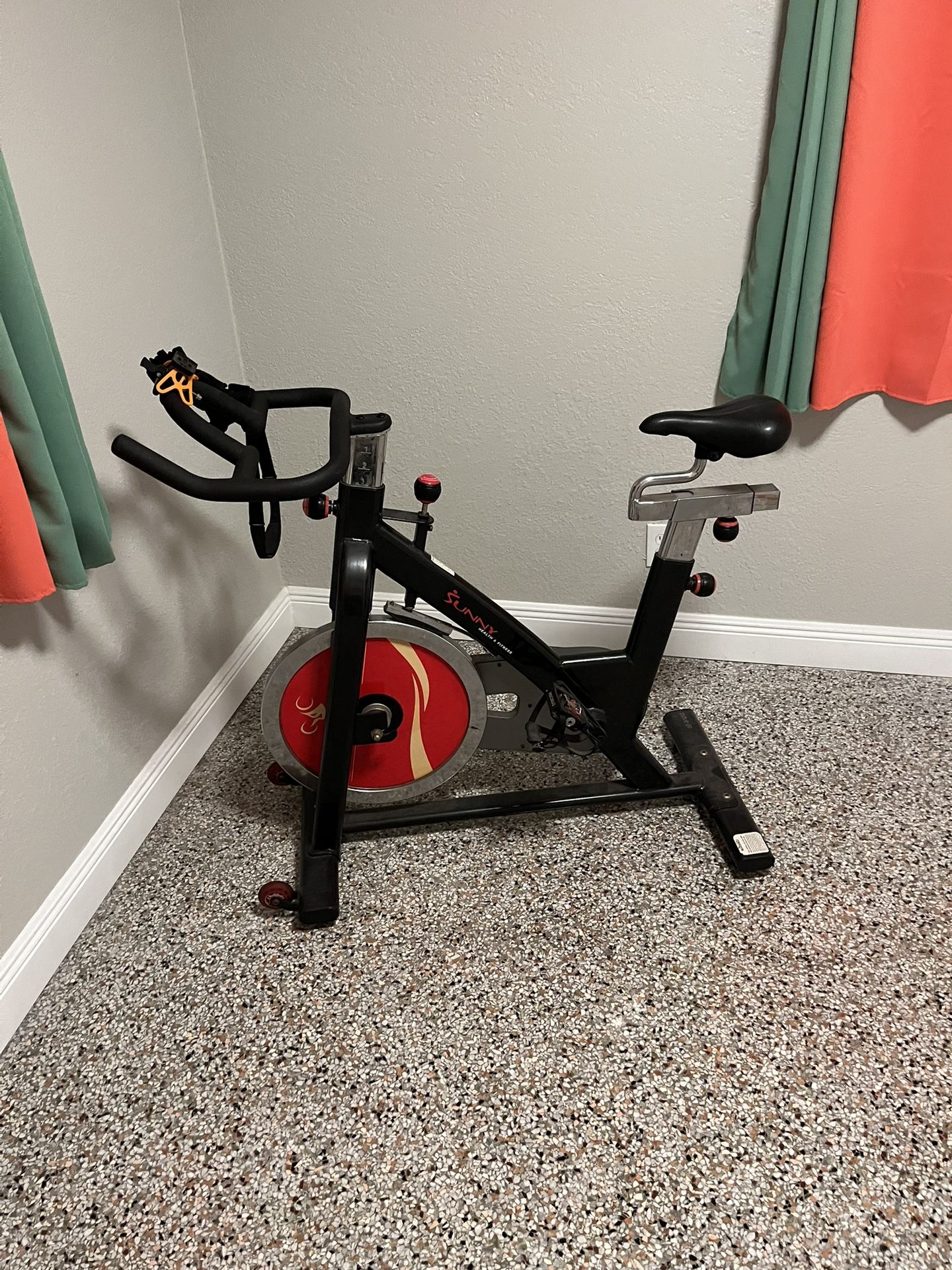 Sunny And Fitness Spin Bike! Great Condition!