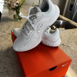 Nike 