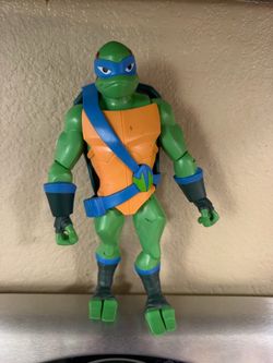Rise of the Teenage Mutant Ninja Turtles Leonardo Action Figure