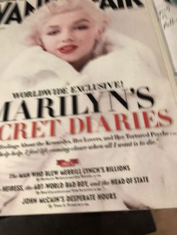 VANITY FAIR NOVEMBER 2010 issue MARIYLN