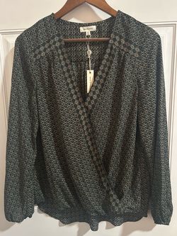 Woman’s blouse