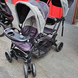 Double stroller Baby Trend 
