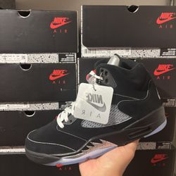 Jordan 5 Retro OG Black Metallic Reimagined 