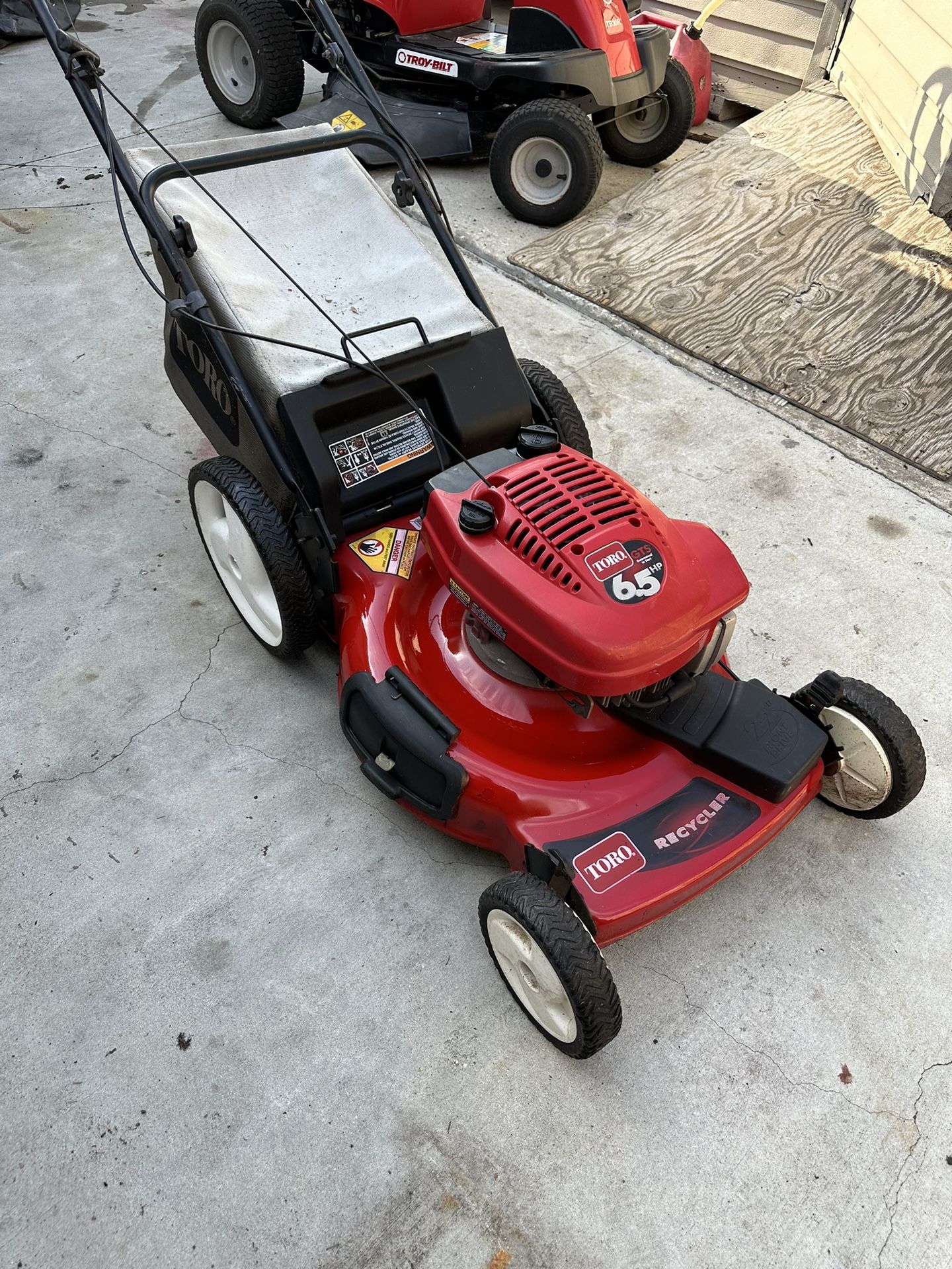 Toro Recycler Self Propelled Mowers READ DESCRIPTION 