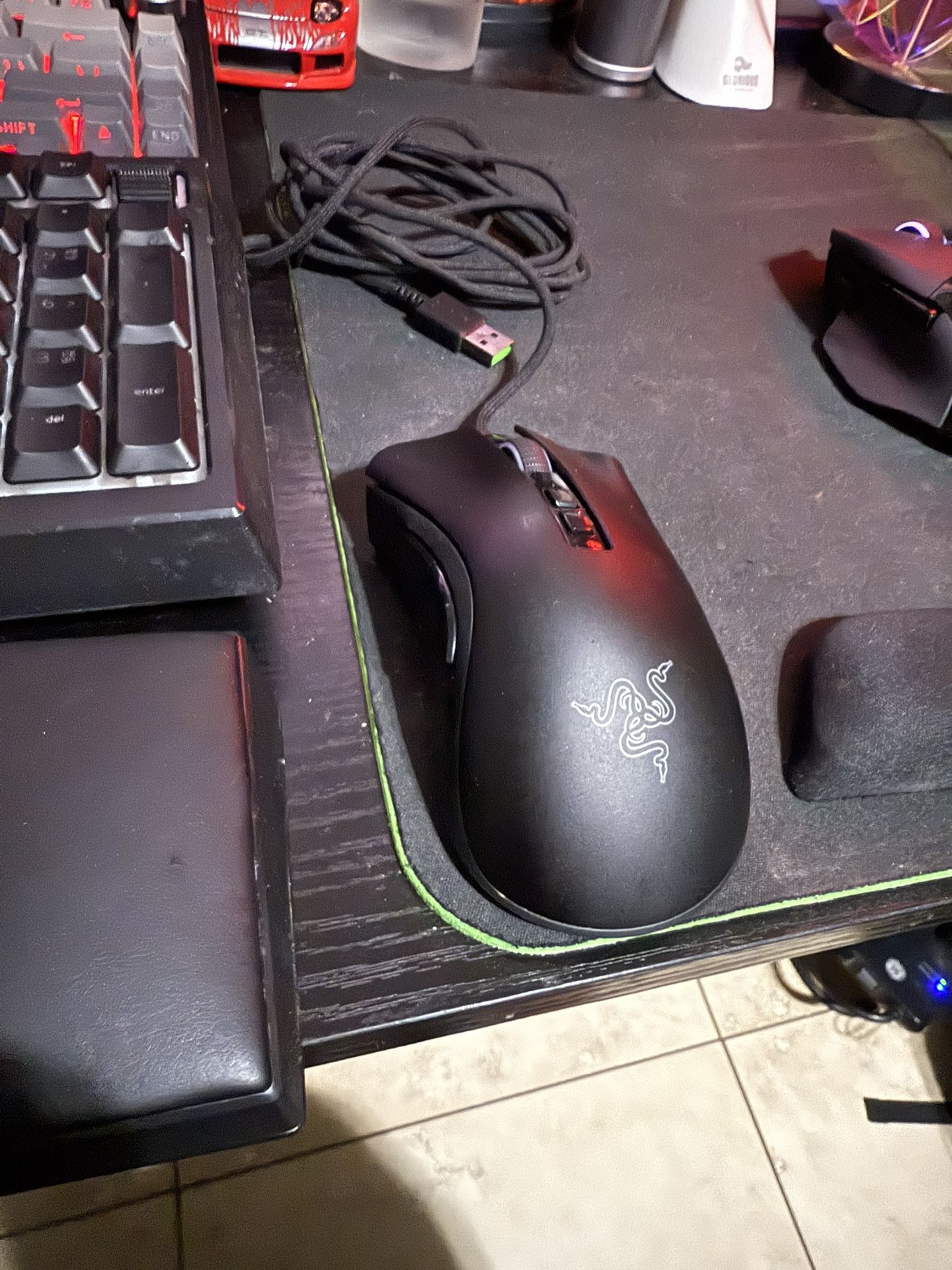 Razer Ortana V2 RGB keyboard And Razer Deathadder V2 RGB mouse