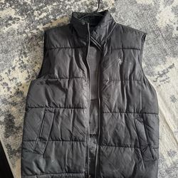 Free polo vest medium