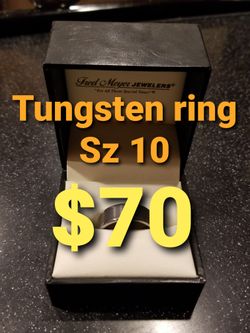 Tungsten men wedding ring size 10