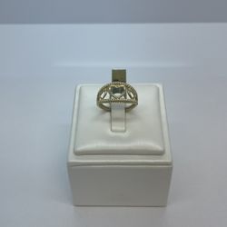 14k Gold Heart Ring. New.