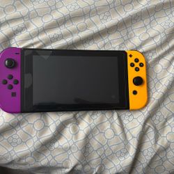Nintendo Switch Launch Model Plus Pro Controller 