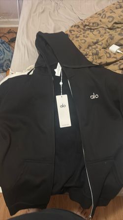 alo hoodie