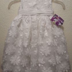 Dress Sz  18 Mo  