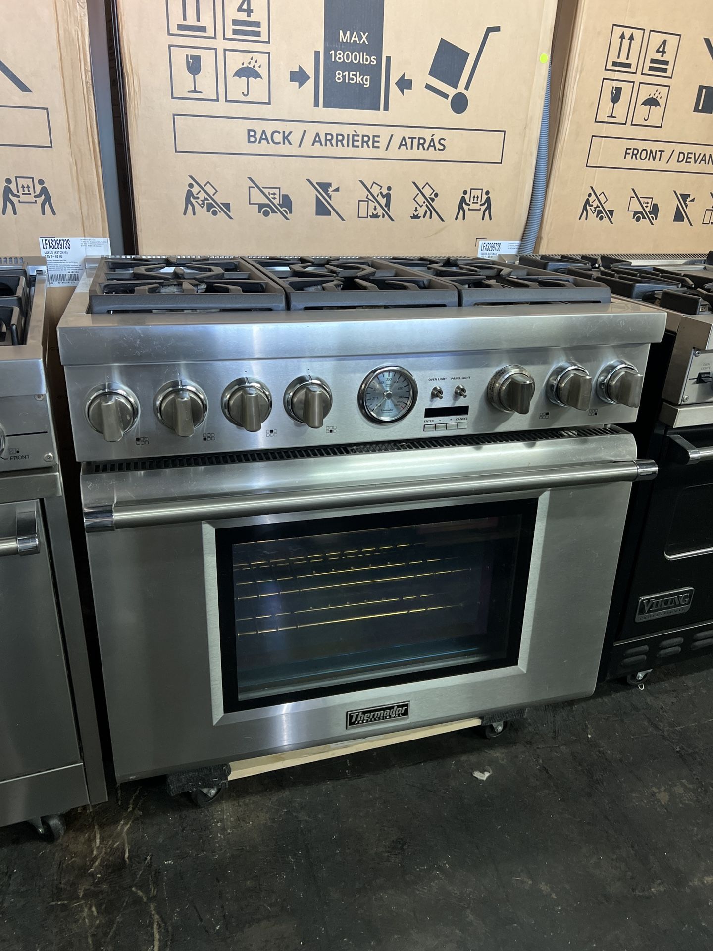 Thermador 36”Wide Dual Fuel Range Stove Stainless Steel