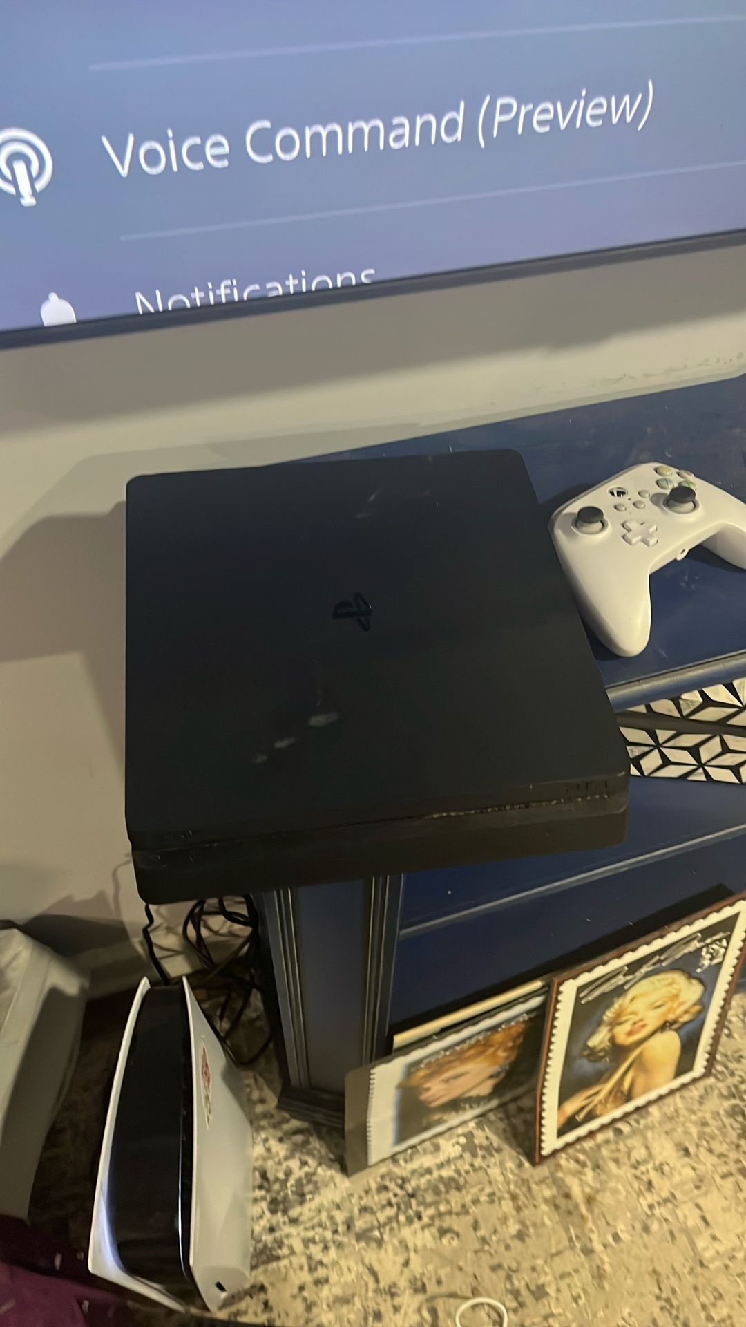 PS4