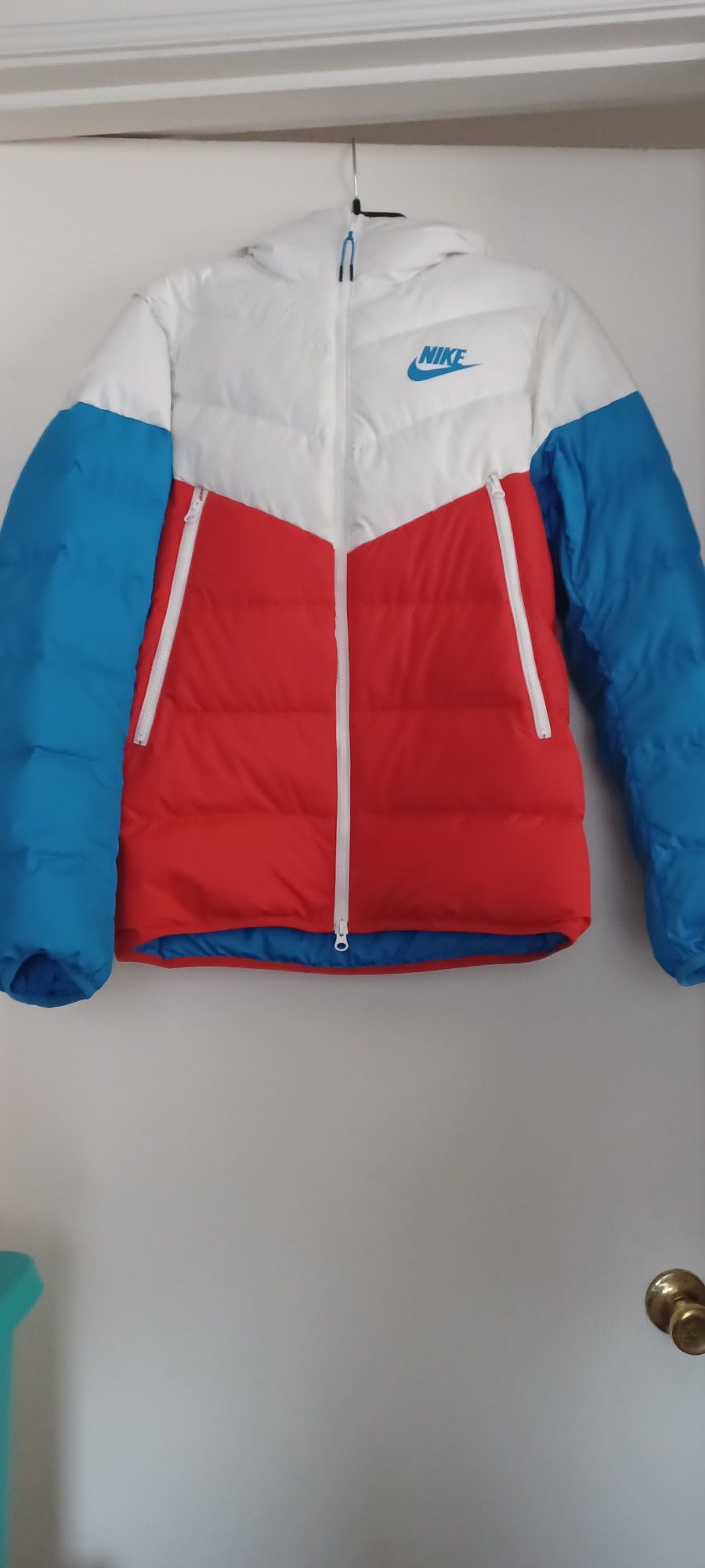 New Nike Puffer Jacket Men's Size Small