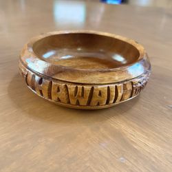 Vintage Hawaii Carved MonkeyPod Wood Bowl