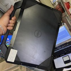 Dell5414-256 Dell 14 Rugged 5414 14-inch Intel Core i5-6300U 2.4GHZ  8GB DDR4  256GB SSD  Windows 10 pro