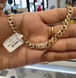 14k Mónaco necklace ‼️ASK FOR LORENA‼️