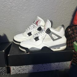 Air Jordan 4 White Cement Sz8