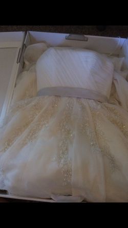 Wedding dress