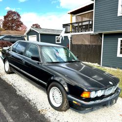 1990 BMW 735iL