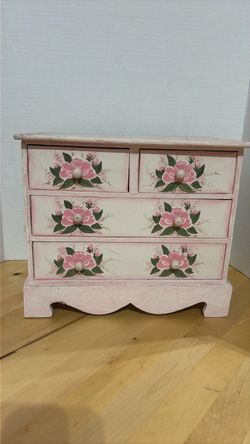 Vintage Pink Floral Jewelry Box