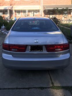 Honda accord 2005