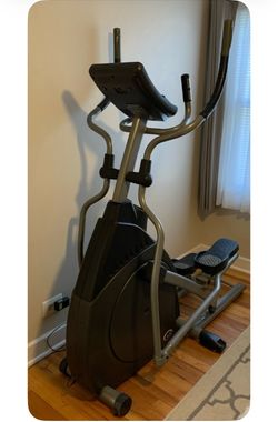 Horizon Elite elliptical