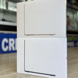 MacBook Air M2 Chip (NEW)